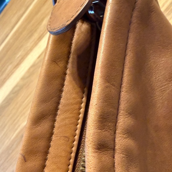 Stuart Weitzman Zoey Convertible Soft Brown Leather & Suede Shoulder Bag w chain - Picture 12 of 16